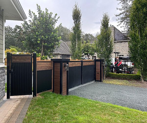 Custom Automated Gates: Convenience, Security, and Style